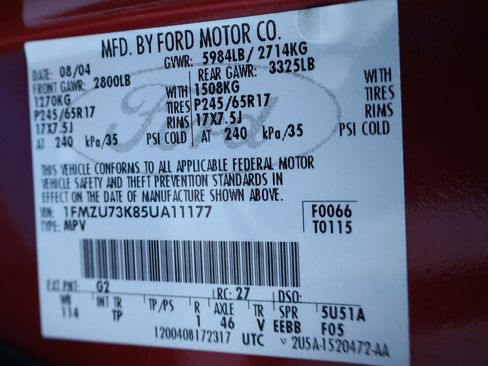 Used 2005 Ford Explorer XLT image 18