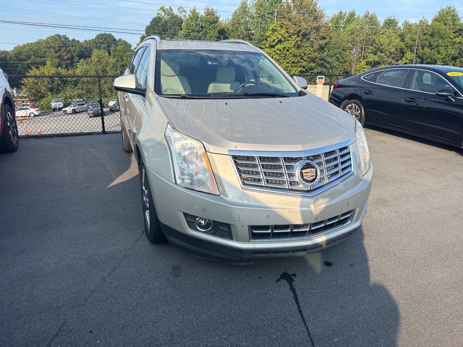 Used 2015 Cadillac SRX Performance w/ Driver Awareness Package FWD image 4
