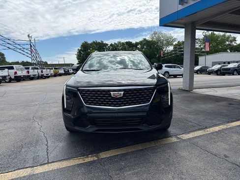 Used 2024 Cadillac XT4 Premium Luxury w/ Cold Weather Package AWD/4WD image 10
