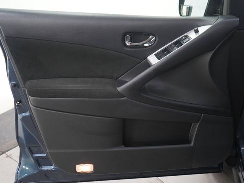 Used 2014 Nissan Murano S AWD/4WD image 21