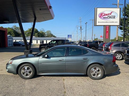 Used 2005 Pontiac Grand Prix GT w/ Leather Trim Package image 1