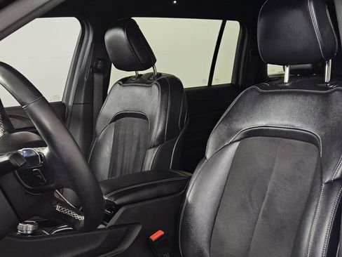 Used 2022 Jeep Grand Cherokee L Laredo RWD image 18