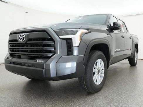 New 2026 Toyota Tundra SR5 AWD/4WD image 7
