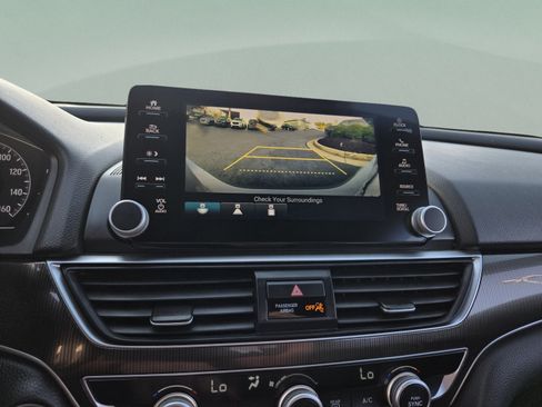 Used 2020 Honda Accord Sport image 18