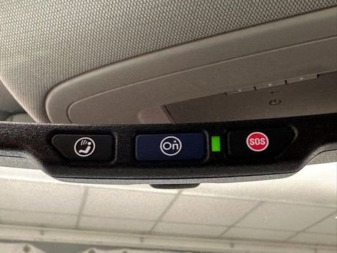 Used 2016 GMC Sierra 1500 SLE w/ SLE Value Package image 13