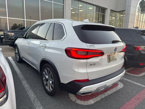 Used 2019 BMW X5 xDrive40i w/ Convenience Package image 4