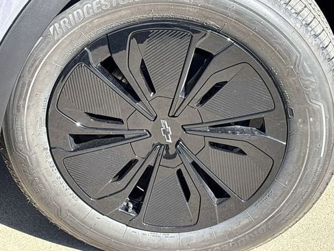 New 2026 Chevrolet Blazer EV LT image 27