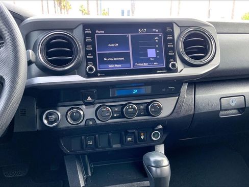 Used 2023 Toyota Tacoma TRD Sport image 34