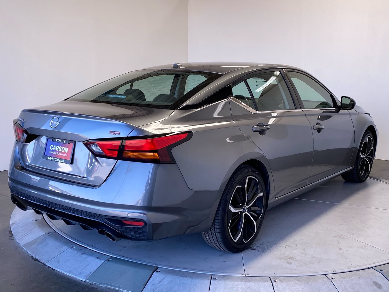 Used 2023 Nissan Altima 2.5 SR FWD image 5