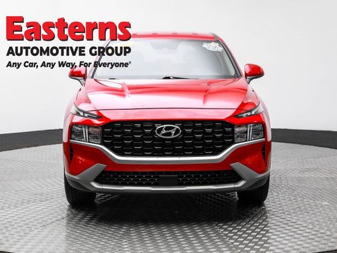 Used 2022 Hyundai Santa Fe SE image 2