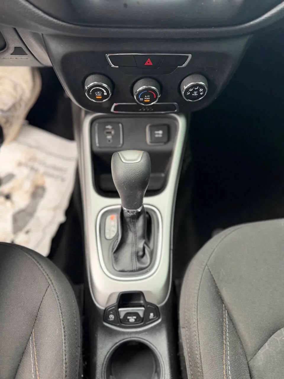 Used 2018 Jeep Compass Sport FWD image 16