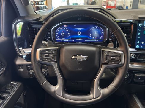 Used 2024 Chevrolet Silverado 1500 RST w/ Rally Edition AWD/4WD image 24