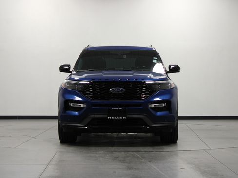 Used 2020 Ford Explorer ST w/ ST Street Pack image 9