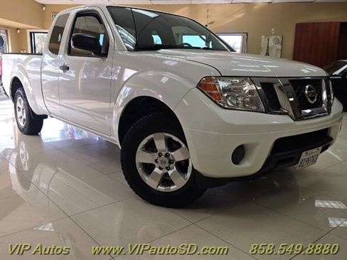 Used 2014 Nissan Frontier S image 1