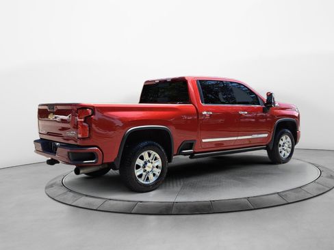 Used 2025 Chevrolet Silverado 2500 High Country w/ High Country Premium Package AWD/4WD image 7