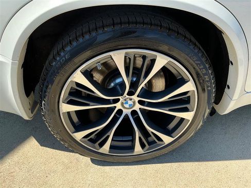 Used 2012 BMW X5 M AWD/4WD image 23