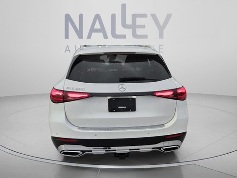 Used 2024 Mercedes-Benz GLC 300 image 4