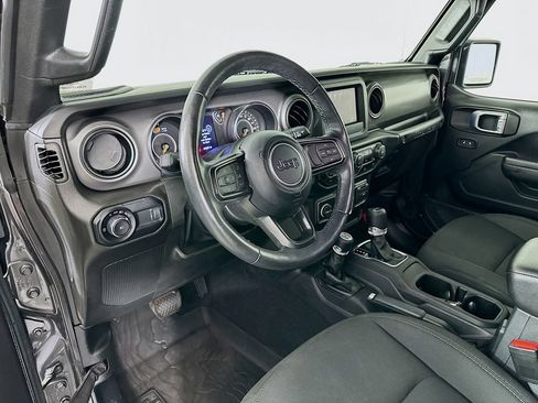 Used 2023 Jeep Wrangler Unlimited Sport AWD/4WD image 14