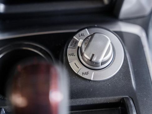 Used 2019 Toyota 4Runner Limited image 24