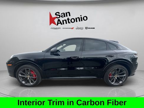 Used 2024 Porsche Cayenne S AWD/4WD image 8