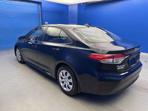 Used 2024 Toyota Corolla LE image 5