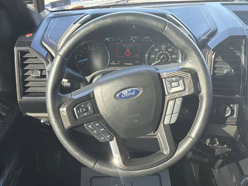 Used 2018 Ford F150 Lariat image 17