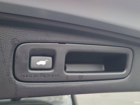 Certified 2025 Honda CR-V Sport Touring image 5