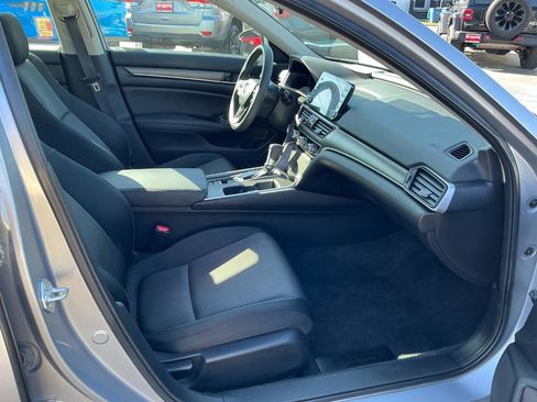 Used 2022 Honda Accord LX image 21