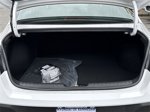 New 2026 Hyundai Elantra Blue image 18