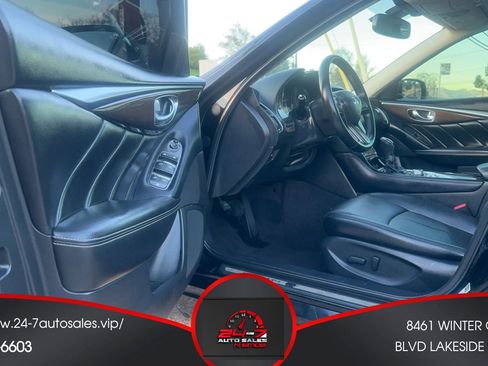 Used 2018 INFINITI Q50 Luxe w/ Essential Package (3.0T Luxe) image 10