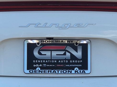 Used 2023 Kia Stinger GT2 AWD/4WD image 36