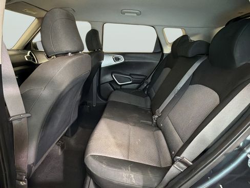 Used 2021 Kia Soul LX FWD image 33