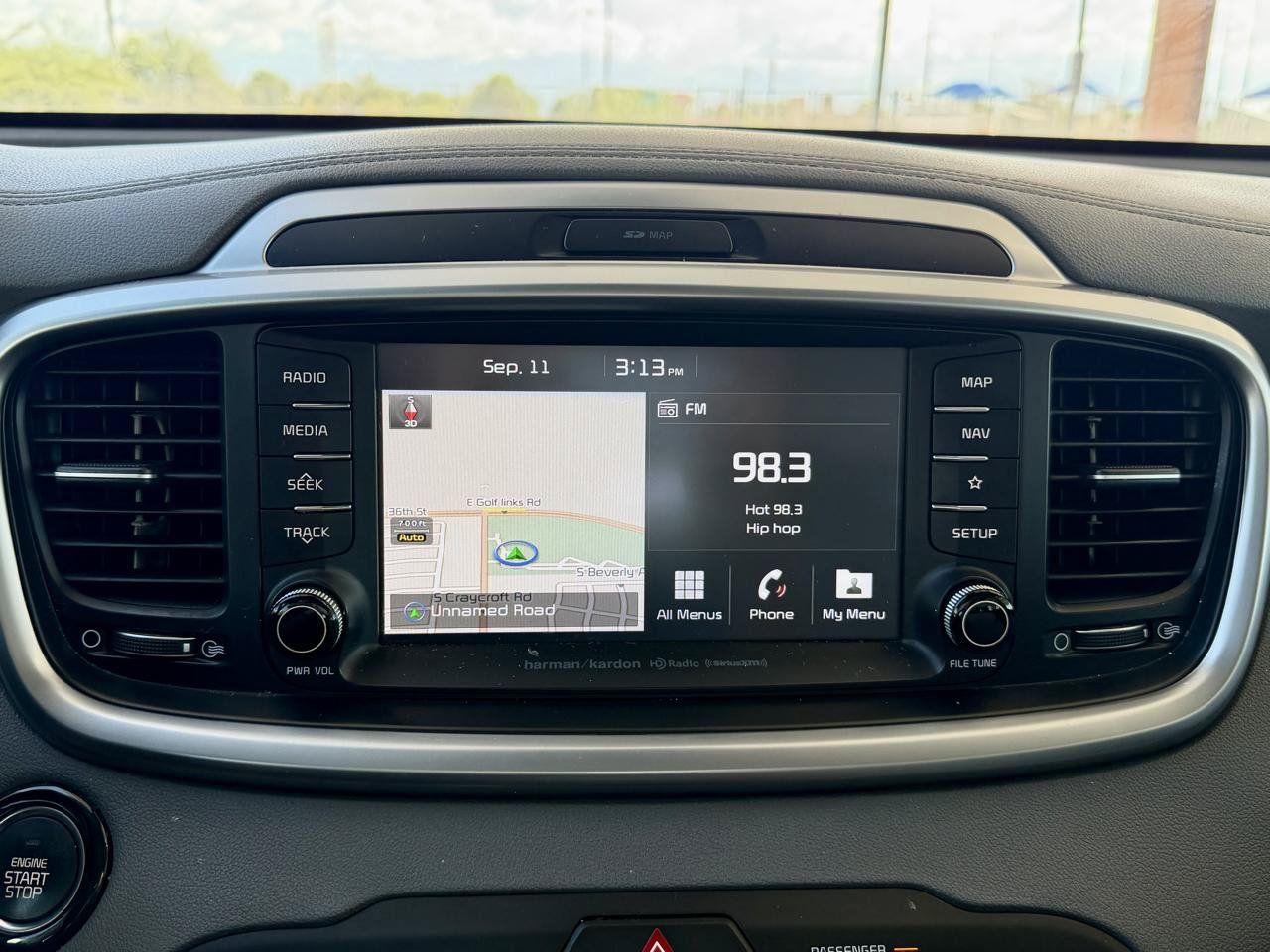 Used 2019 Kia Sorento SX w/ SX Touring Package FWD image 19