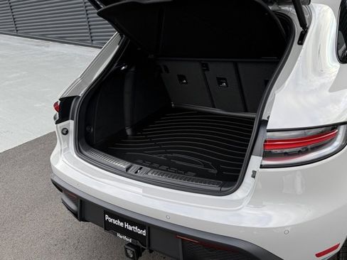 New 2026 Porsche Macan S image 34