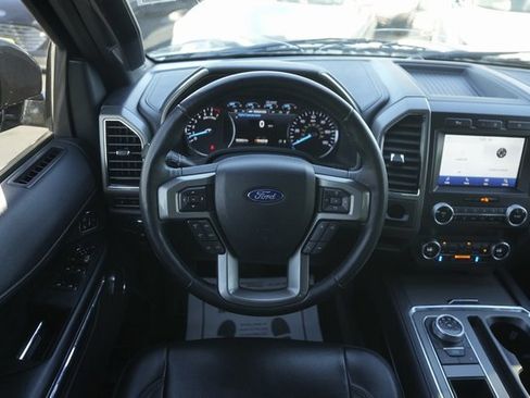 Certified 2021 Ford Expedition XLT image 22