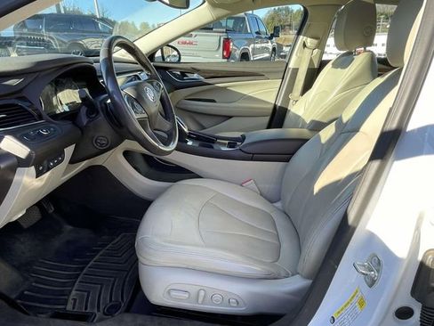 Used 2017 Buick LaCrosse Premium w/ Driver Confidence Package #2 image 13