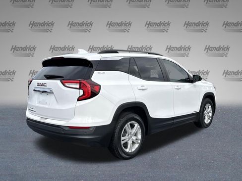 Used 2023 GMC Terrain SLE w/ Driver Convenience Package FWD image 10