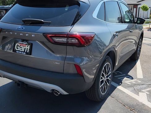 New 2024 Ford Escape SE w/ PHEV Premium Package image 25