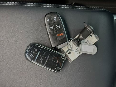 Used 2023 Dodge Charger R/T w/ Harman/Kardon Audio Group image 34