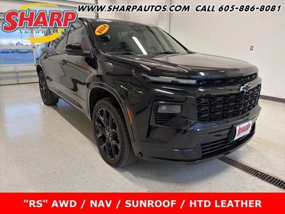 Used 2024 Chevrolet Traverse RS