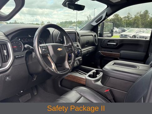 Used 2022 Chevrolet Silverado 3500 High Country AWD/4WD image 5