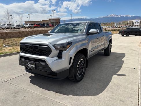 New 2026 Toyota Tacoma TRD Sport AWD/4WD image 6