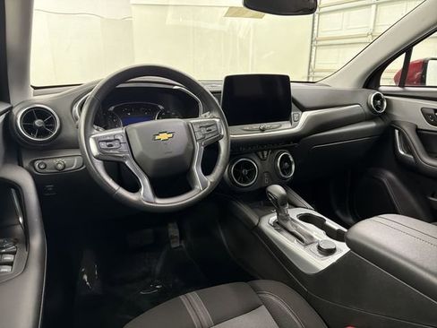 Certified 2024 Chevrolet Blazer LT w/ Convenience Package image 19