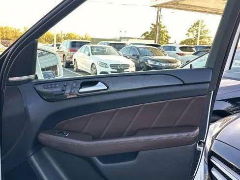 Used 2016 Mercedes-Benz GL 450 GL 450 4MATIC Sport Utility 4D image 22