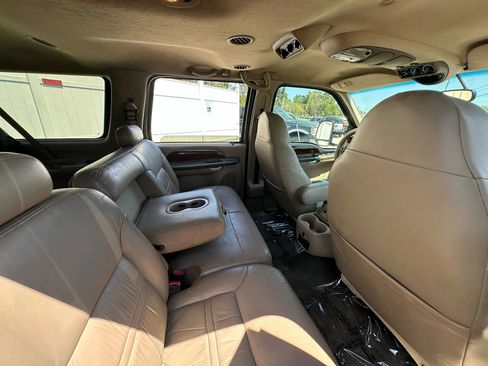 Used 2000 Ford Excursion Limited image 15