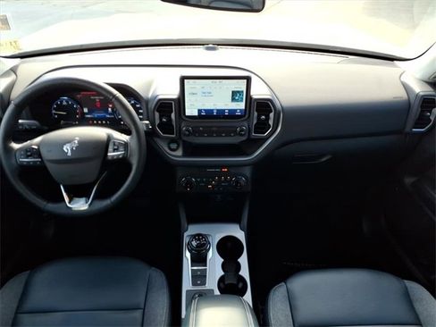 Used 2022 Ford Bronco Sport Outer Banks image 5