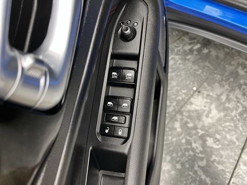 Used 2023 Jeep Compass Trailhawk AWD/4WD image 7