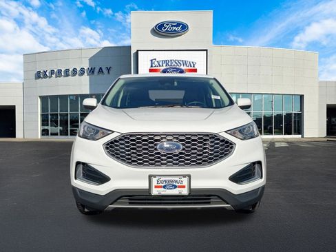 Used 2024 Ford Edge SEL image 3