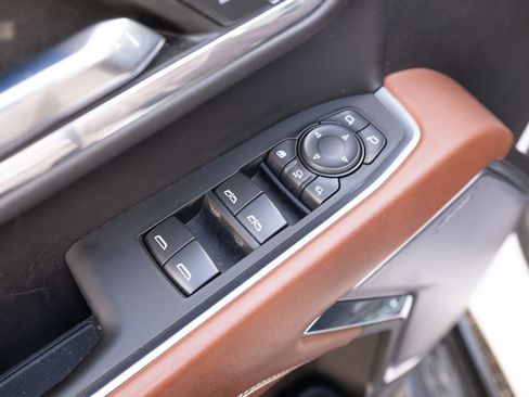 Used 2024 GMC Sierra 2500 Denali Ultimate w/ Max Trailering Package image 18