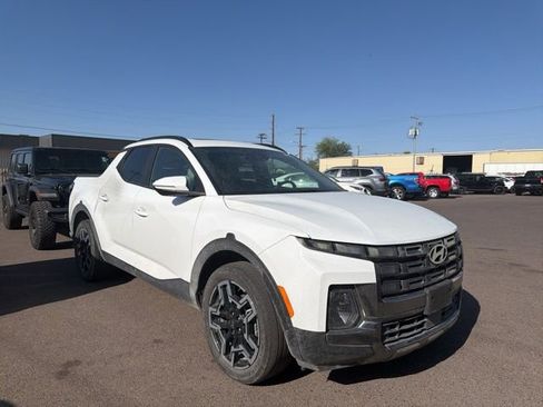 Used 2025 Hyundai Santa Cruz Limited image 2